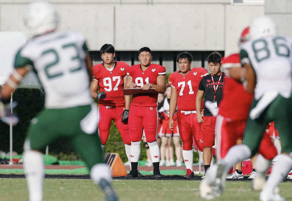 【画像・写真】日大アメフト部、2季ぶり公式戦で圧勝　悪質タックル処分から再出発「全ての人に感謝」