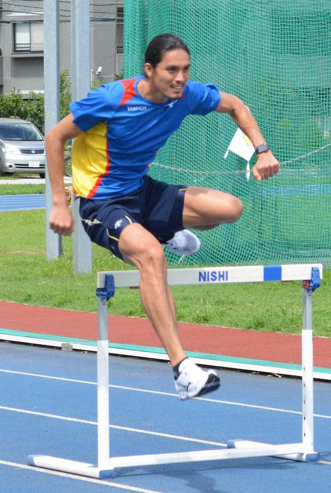 【画像・写真】“侍ヘア”安部　男子400メートル障害で「決勝に残って勝負したい」