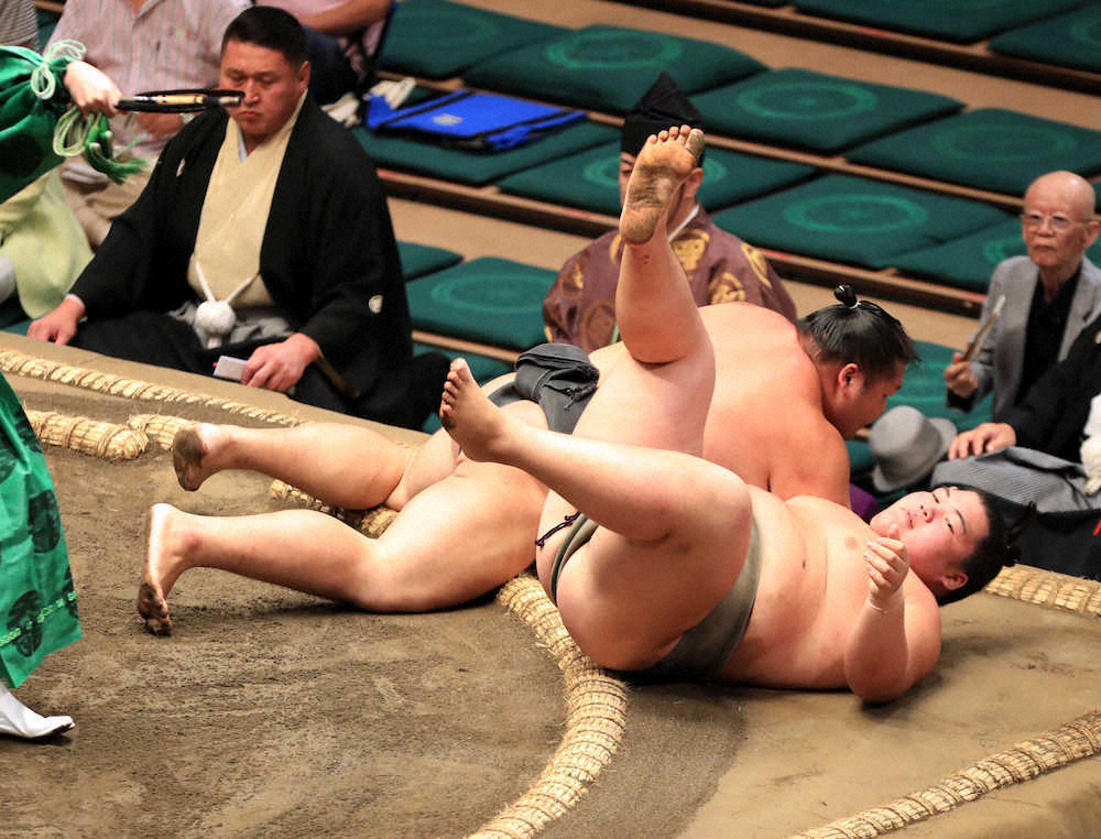 【画像・写真】大鵬の孫、納谷「反応が遅い」十両昇進の可能性遠のく連敗