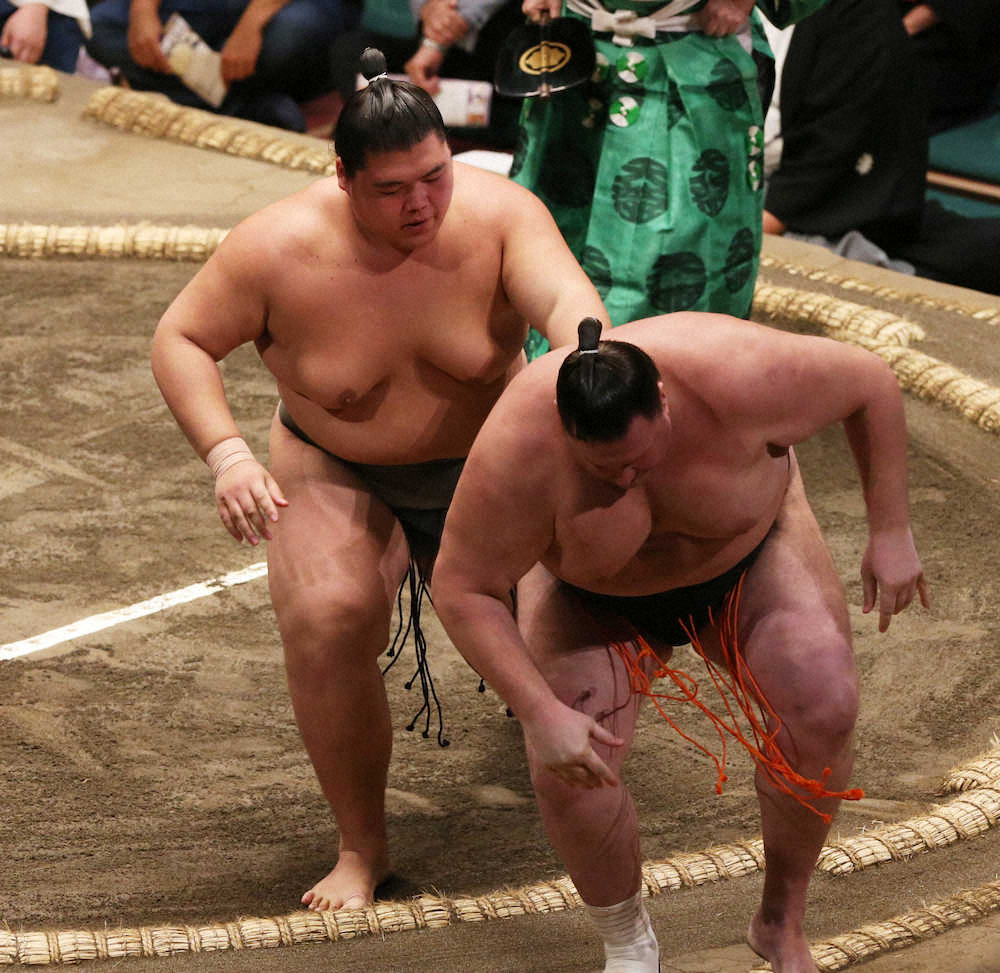 【画像・写真】琴手計、プロ初対決で豊昇龍に完勝！勝ち越し王手も「気を抜かないでやるだけ」