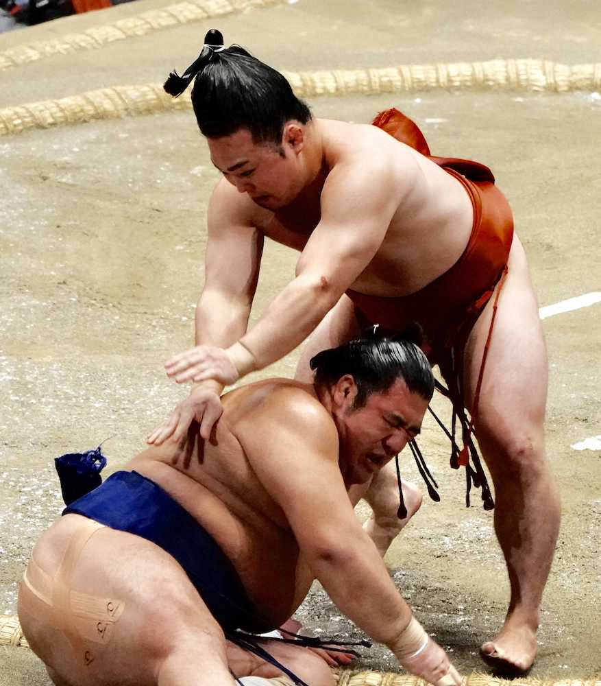 【画像・写真】人気力士・炎鵬14日目で勝ち越し　白鵬の金言に発奮