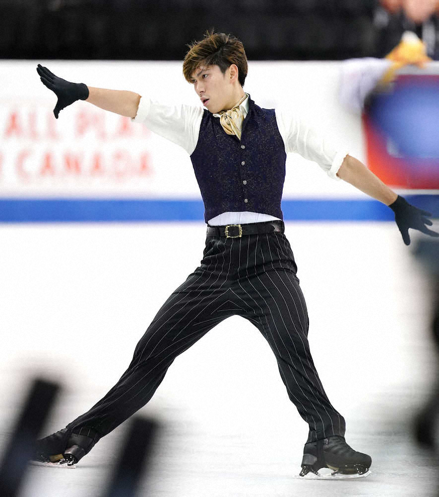 【画像・写真】羽生、4回転ループ入念確認　田中は衣装で調整　午前10時32分からスケートカナダ男子フリー