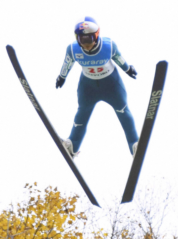 ＜スキー全日本ジャンプ＞女子で優勝した高梨沙羅の飛躍