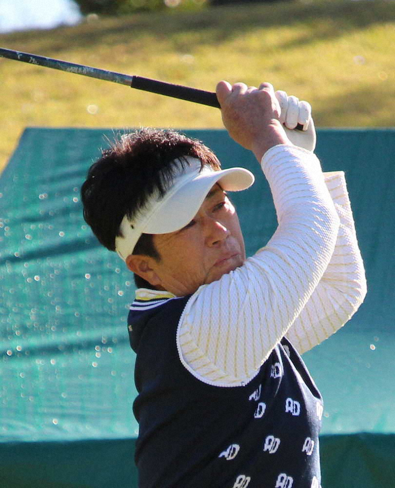 【画像・写真】安井純子、69で首位発進　レジェンズツアー今季最終戦