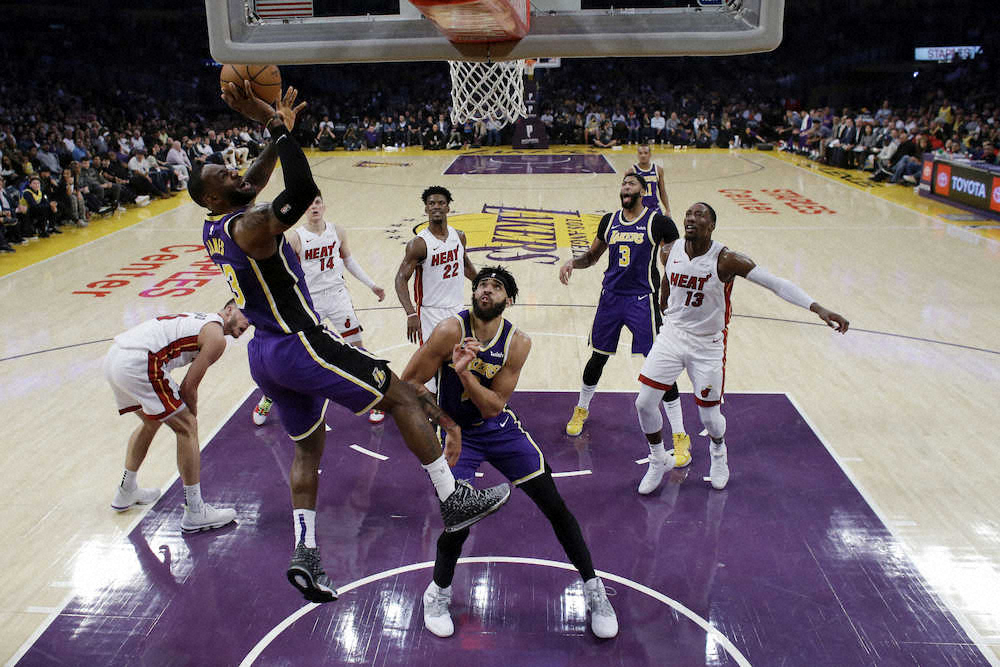 【画像・写真】NBAで42季ぶりの珍事！　50得点以上を2選手がマークしたのにともに黒星
