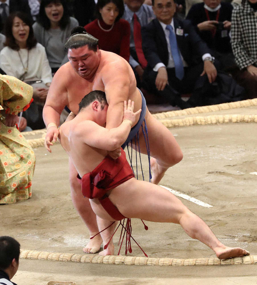 【画像・写真】正代も追う!炎鵬破り2差キープ「小さい相手で警戒していた」
