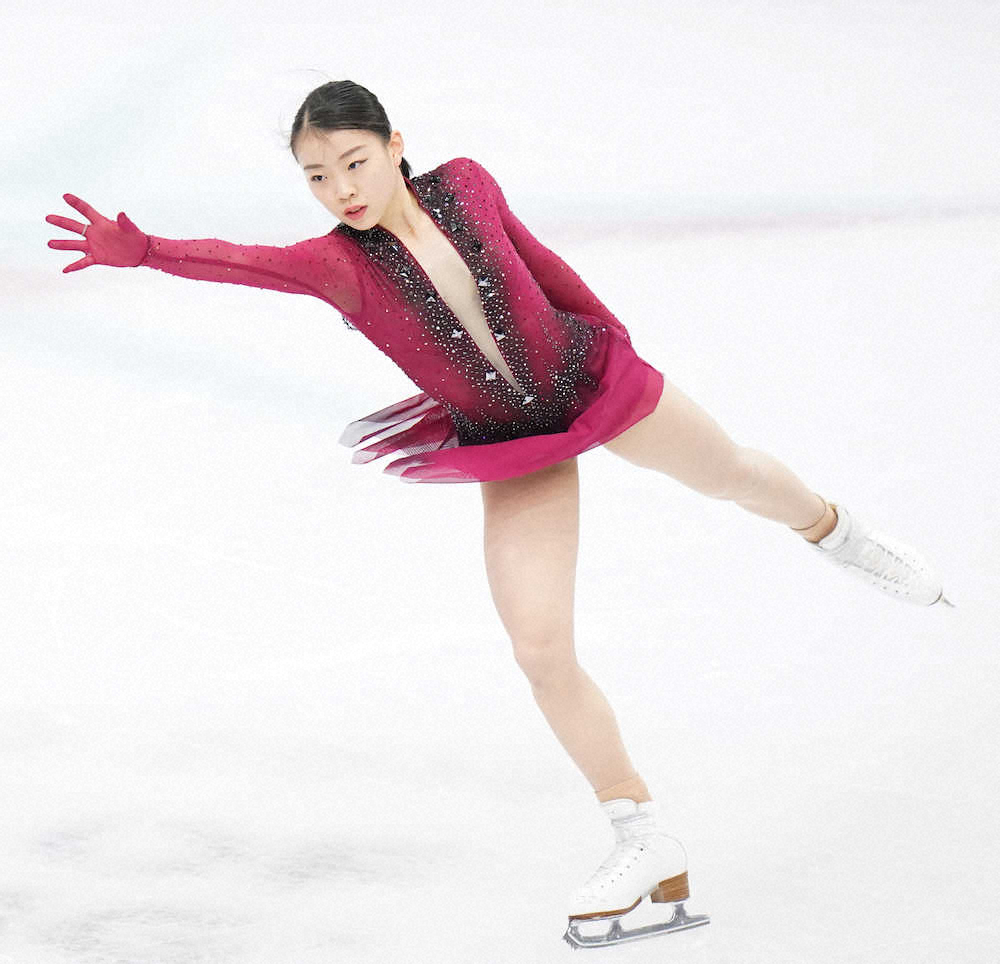 【画像・写真】紀平、公式練習で好調アピール　4回転サルコーは飛ばず