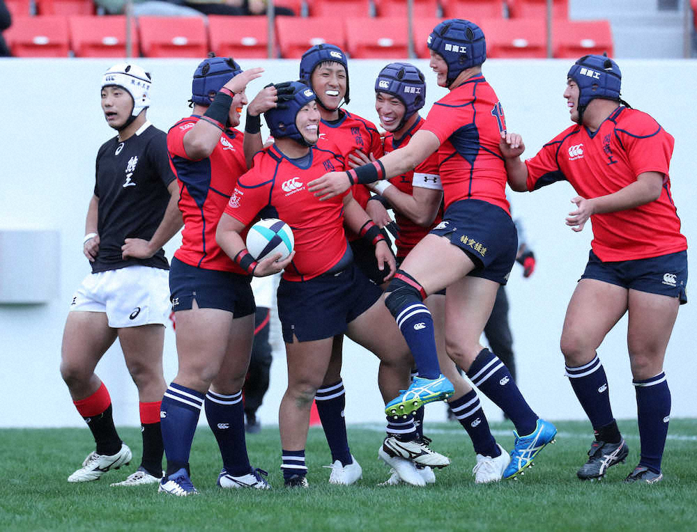 【画像・写真】関商工　Ｗ杯Ｖ南アの指導で磨きがかかった展開ラグビーで逆転勝利