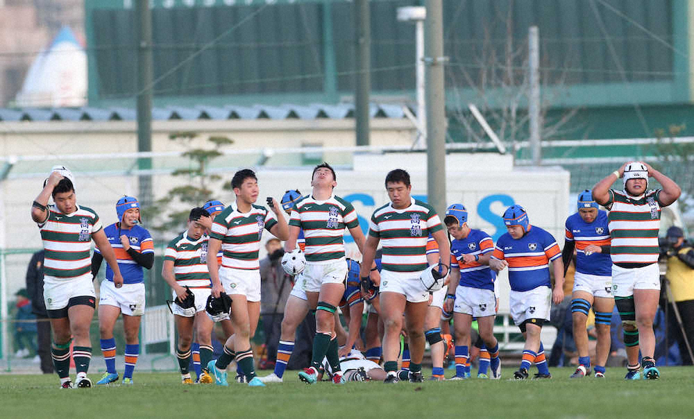 【画像・写真】高鍋　先制トライも初戦敗退　選手宣誓の細元主将「流れを渡してしまった」と肩落とす