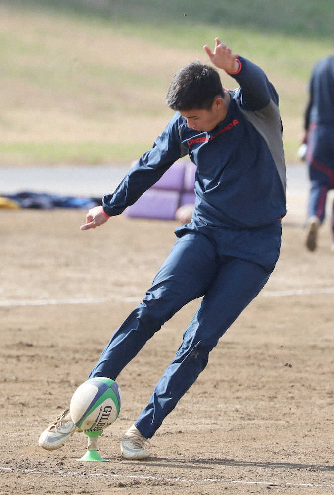 【画像・写真】常翔学園　「ハドル」と部歌で練習締め　攻撃力で堅守の御所実に挑む
