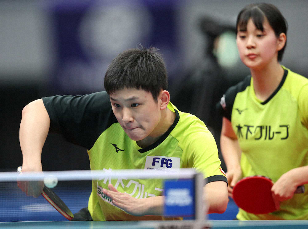 【画像・写真】張本・長崎組　混合ダブルスで準決勝進出　「個の力」での勝利に反省
