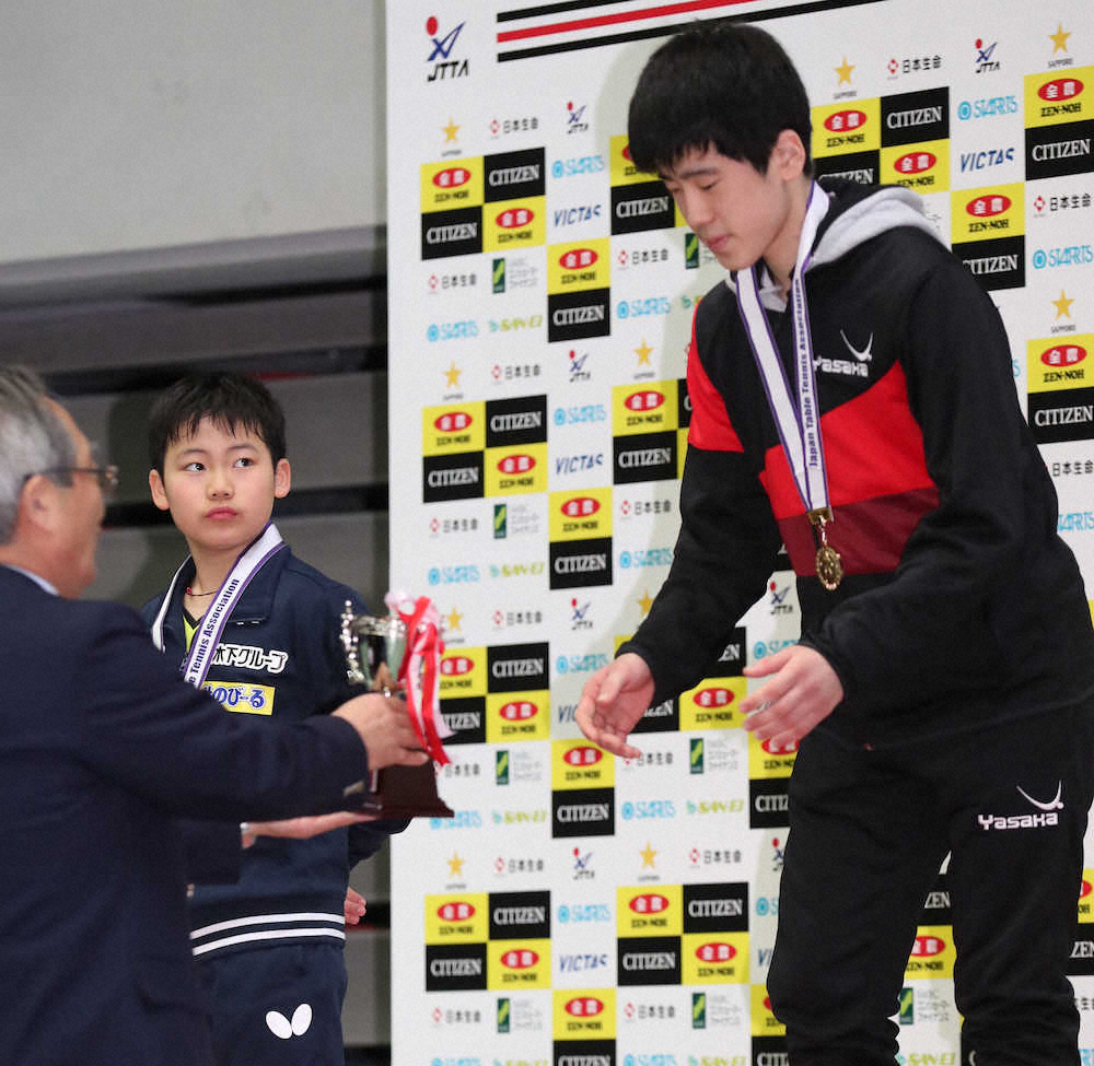 【画像・写真】“スーパー6年生”松島　男子ジュニア単で準V「ここまで来られてうれしい」