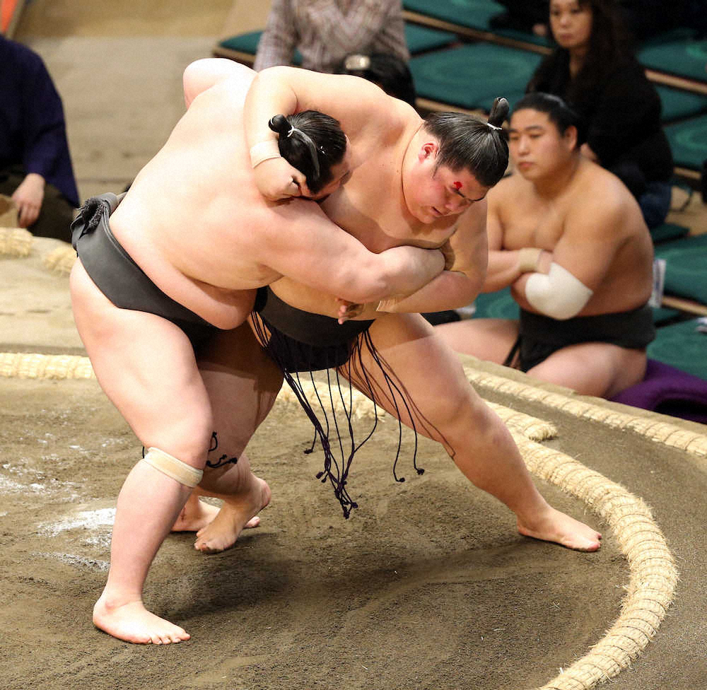 【画像・写真】幕下・納谷　祖父の大鵬さん命日に悔しい黒星　珍しくイラだった表情「気にしていないです」