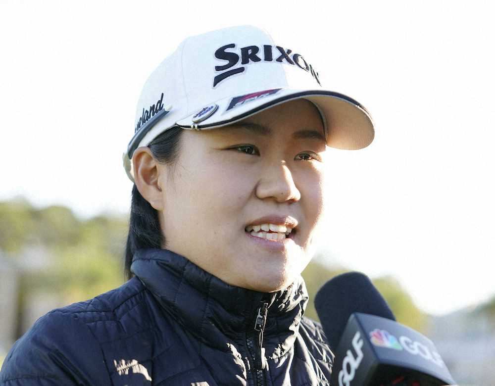 【画像・写真】プレーオフで敗れ、記者の質問に答える畑岡奈紗