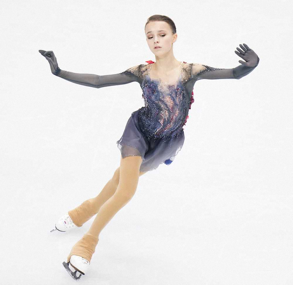 【画像・写真】コストルナヤが84・92点で首位発進　“ロシア3人娘”が上位独占　欧州選手権女子SP