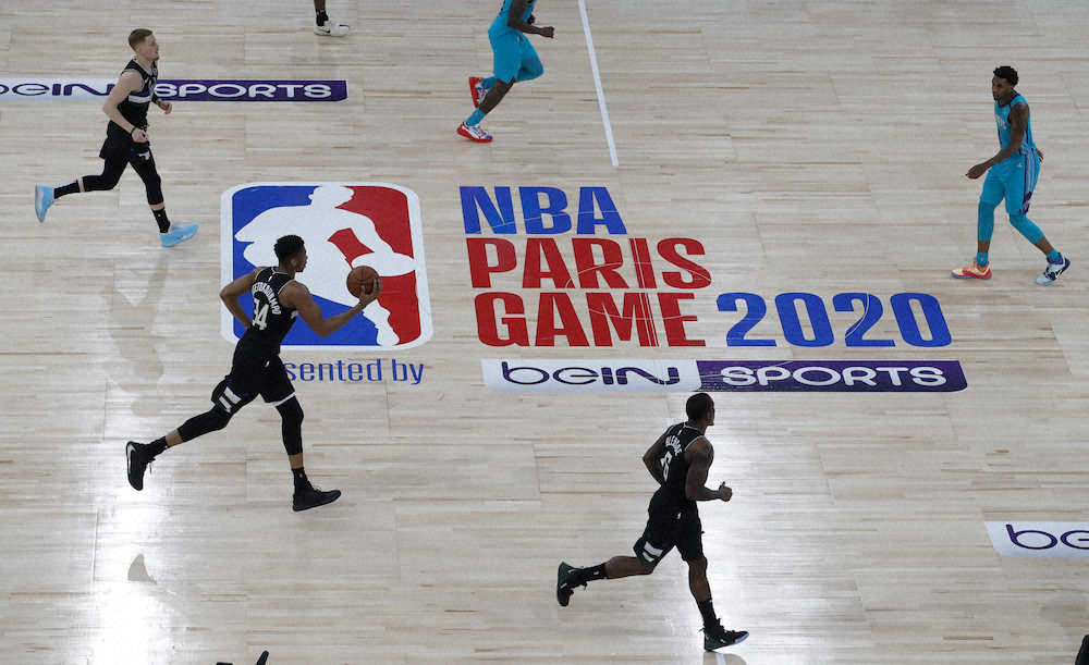 【画像・写真】バックスがパリで40勝一番乗り　フランス初のNBA公式戦　次はホームでウィザーズと対戦