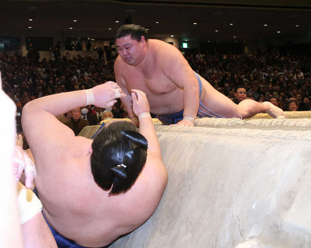 【画像・写真】待っていたのに…正代　来場所につながる13勝「やれることはやった」