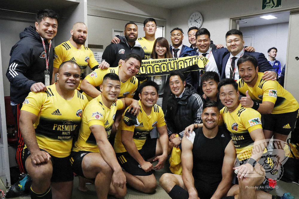 【画像・写真】渋野　国内開幕戦は「ガッ！といきたい」所属サントリーTL応援でパワー注入