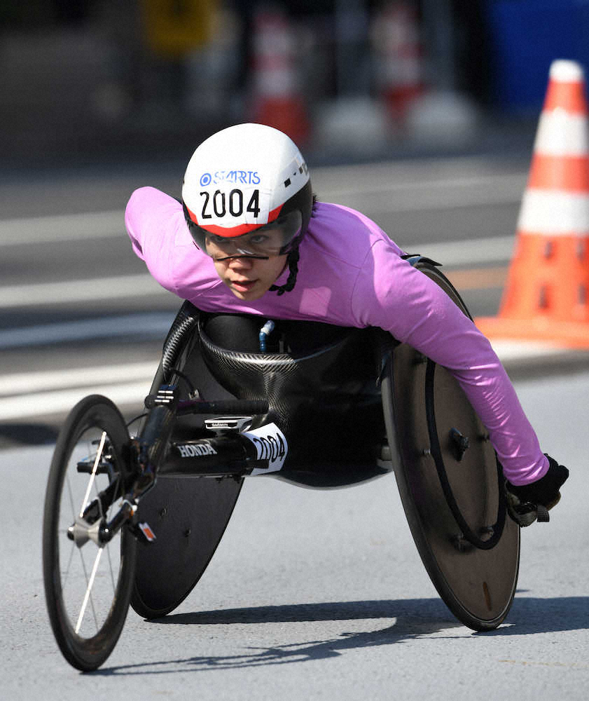 【画像・写真】東京マラソン車いすの部　女子は喜納が初V「走りやすいレースだった」