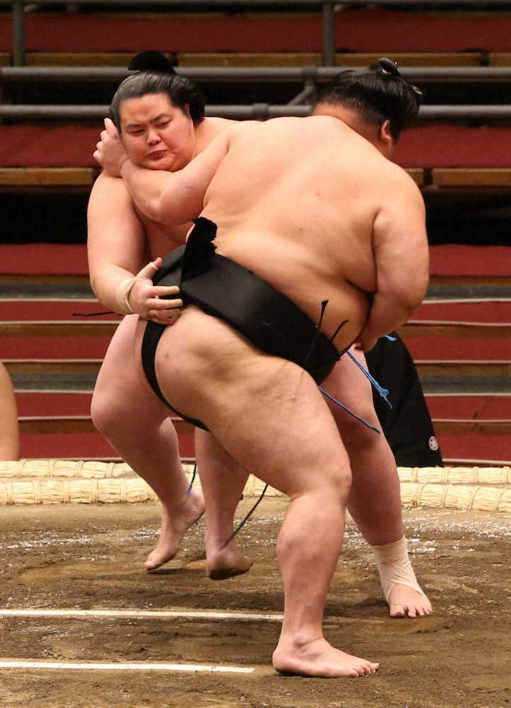 【画像・写真】琴ノ若、幕内1勝　無観客も「集中力を切らさないようにしました」