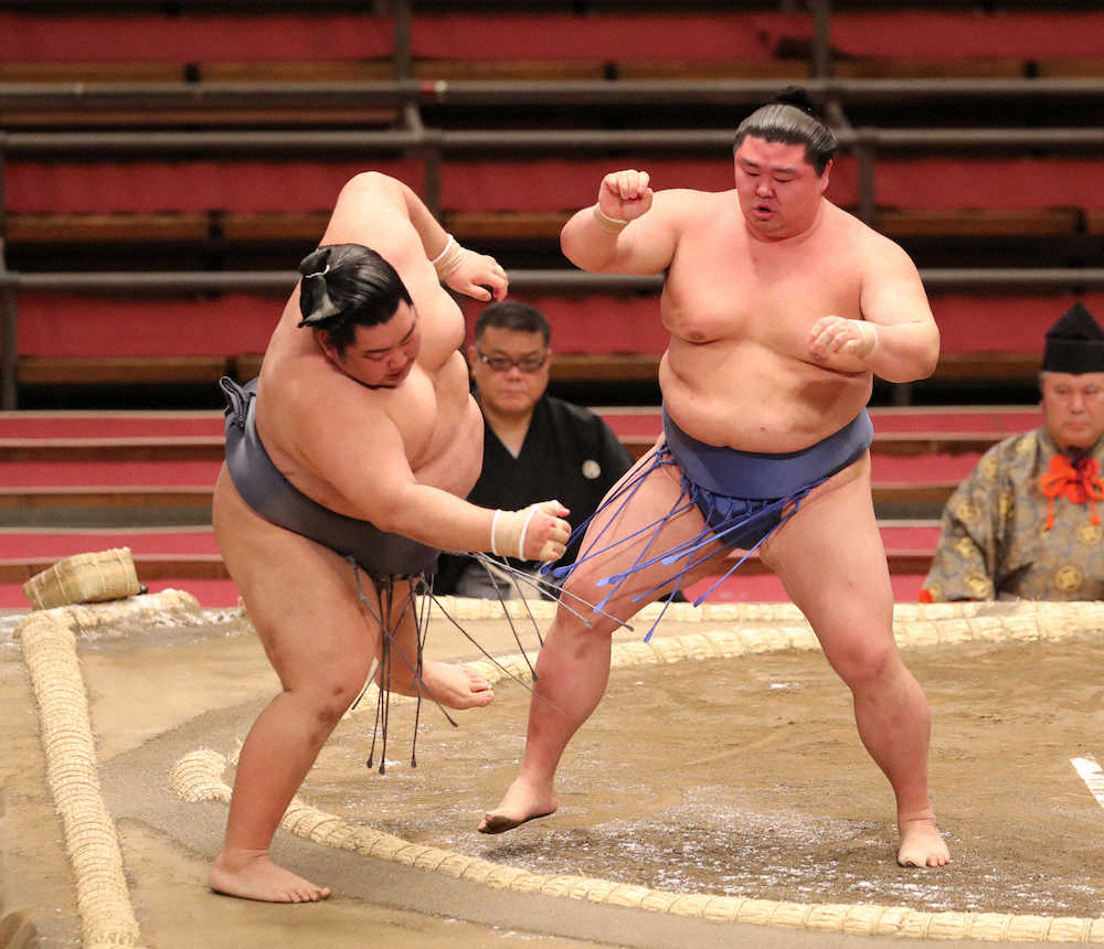【画像・写真】初場所Vの徳勝龍は黒星発進　無観客には「雰囲気に慣れていかないと」