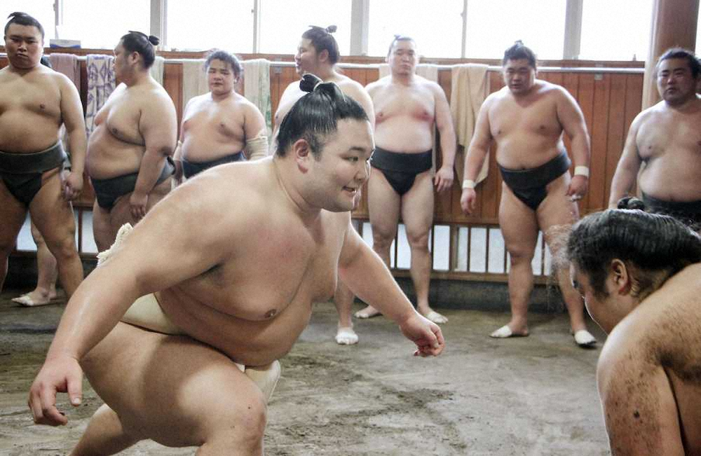 【画像・写真】朝乃山　稽古没頭　両横綱に雪辱へ「下半身鍛える」