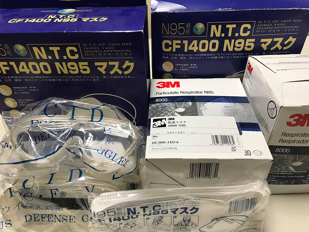 江東フェニックスが江東区内病院に寄付した医療用「N95マスク」