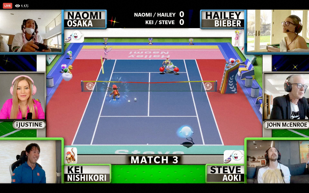 オンラインの慈善テニスゲーム大会でプレーする錦織圭（画面左下）と大坂なおみ（同左上）（フェイスブックから）