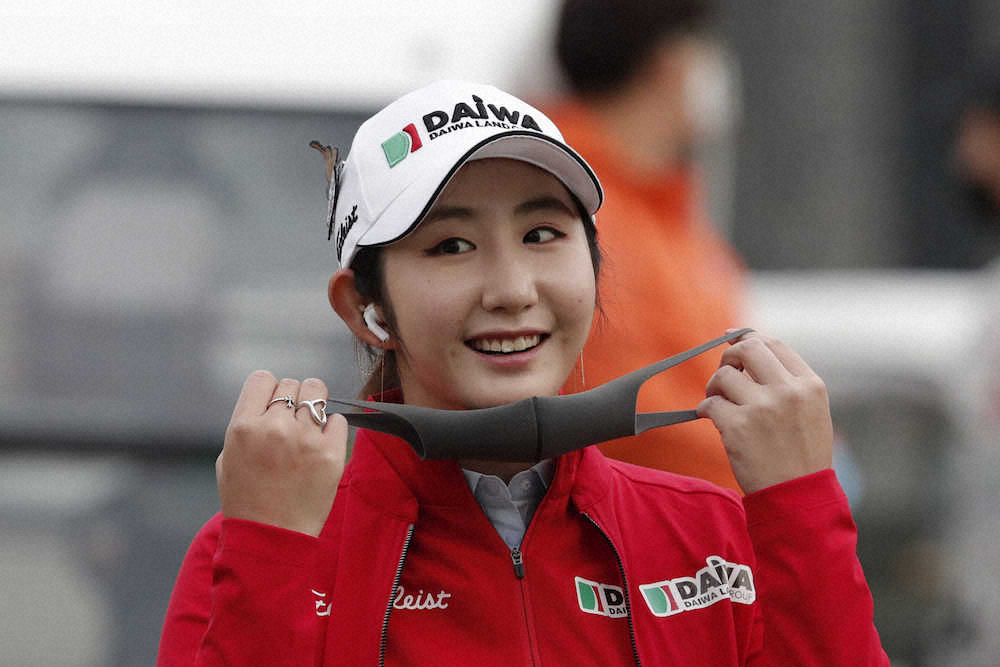 【画像・写真】無観客、消毒徹底、ハイタッチ自粛…世界に先駆け韓国女子ツアー開幕　ペ・ソンウ首位発進