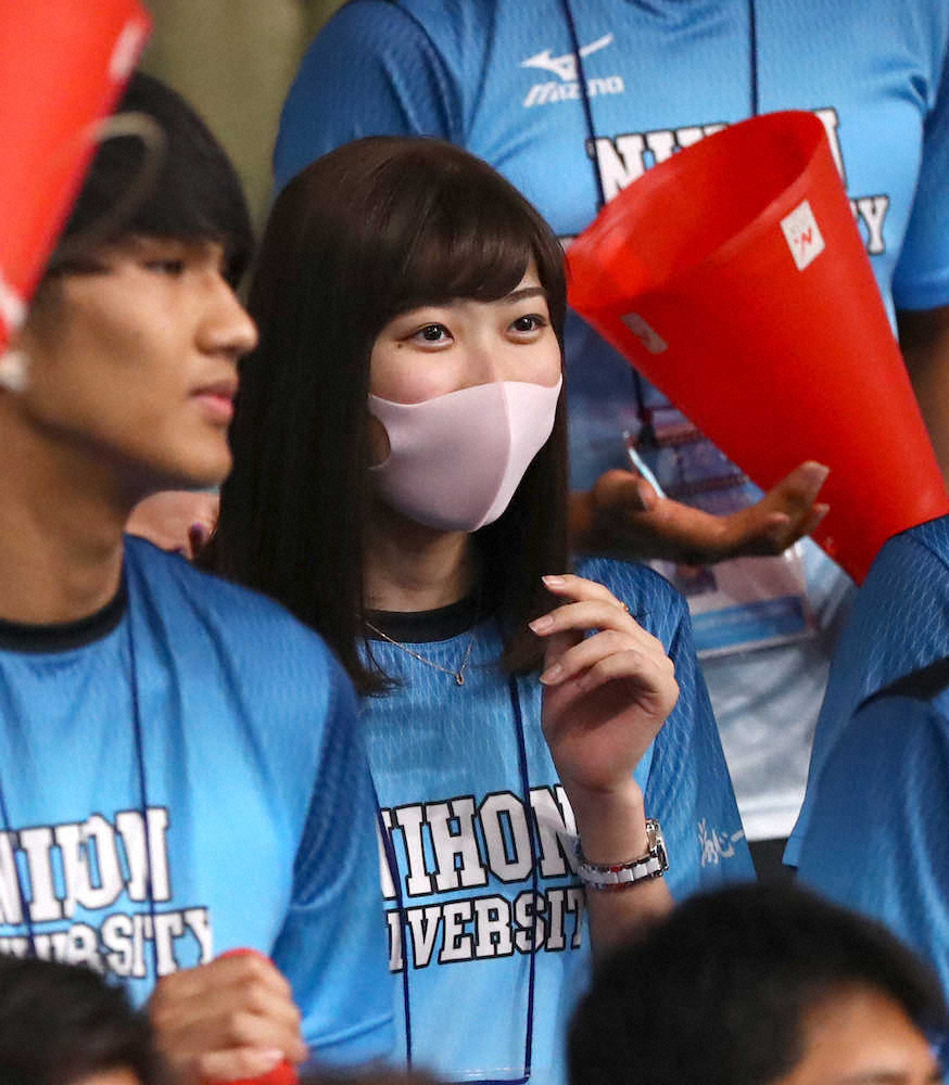 19年9月6日、日本学生選手権を観戦。白血病公表後、初めて公の場に現れた池江