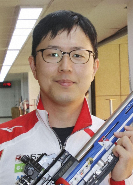 【画像・写真】ライフル射撃の松本崇志＆平田しおり　五輪代表の権利維持