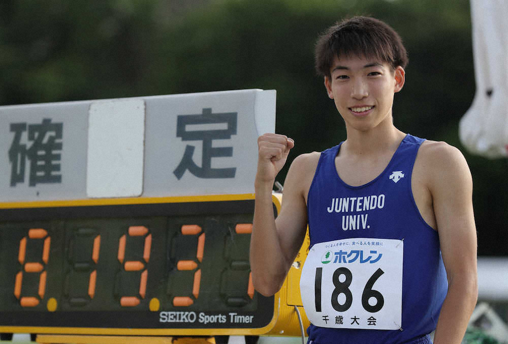 男子3000m障害で、8分19秒37の日本歴代2位と学生記録を更新した三浦（代表撮影）
