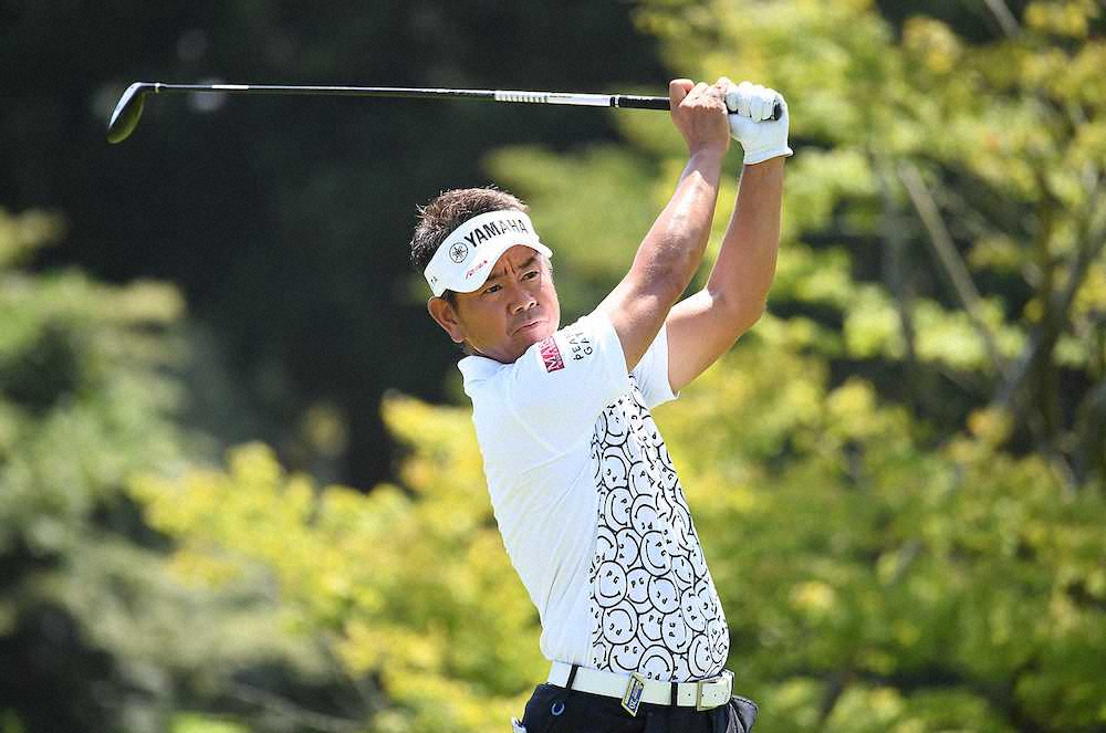 【画像・写真】藤田“先生”シニアデビュー首位発進「よその家におじゃましている感じ」