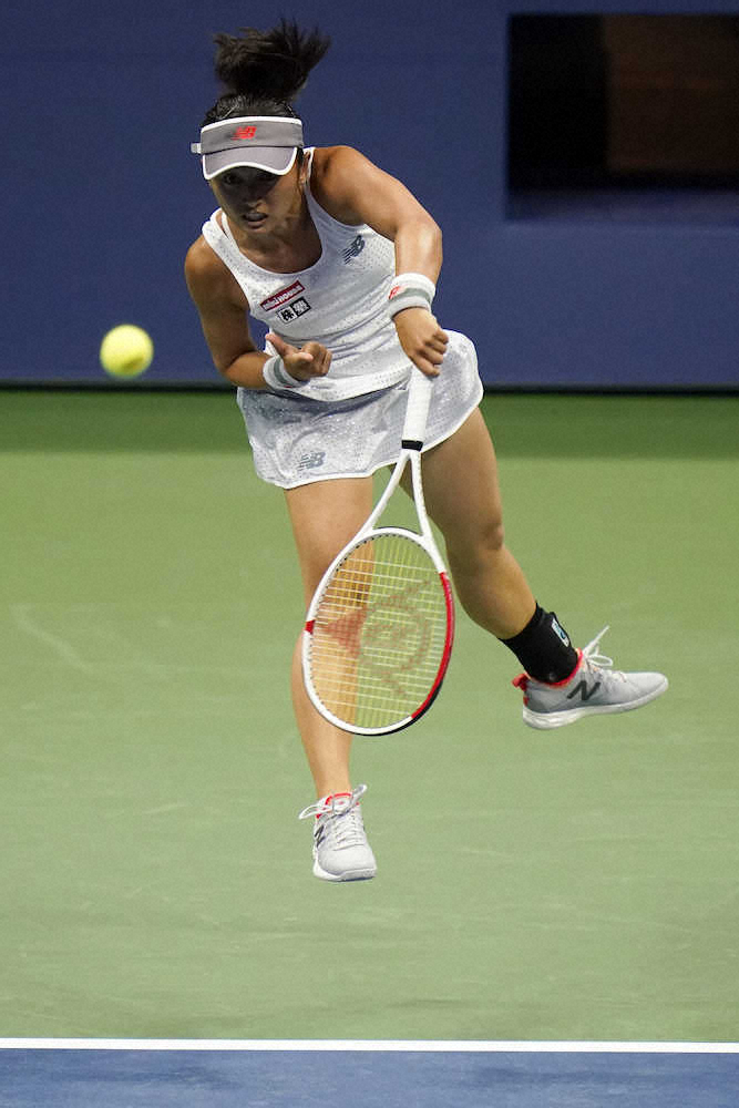 【画像・写真】大坂、土居との日本人対決制し1回戦突破　フルセット勝ちで5年連続の2回戦進出