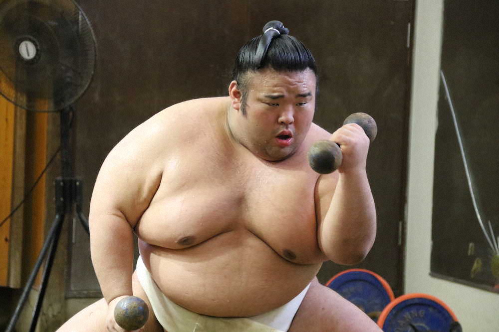 【画像・写真】貴景勝　負傷の左膝「悪くない」　不安一蹴の最終仕上げ