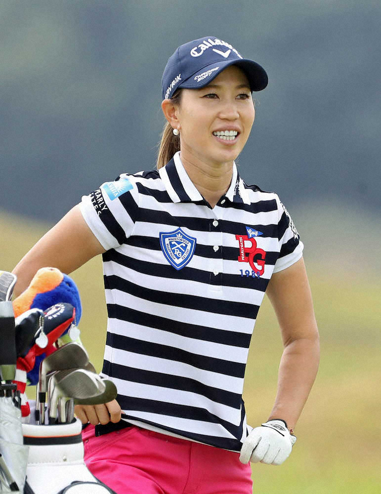第53回日本女子プロゴルフ選手権大会コニカミノルタ杯へ、練習ラウンドで調整する上田桃子（代表撮影）