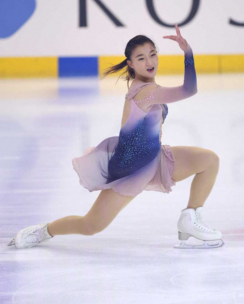 フィギュアスケート「ドリーム・オン・アイス」でSPを披露する坂本花織（代表撮影）