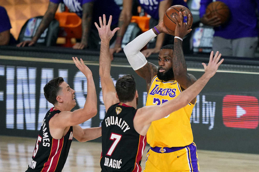 【画像・写真】NBAファイナルが開幕　レイカーズが圧勝　ジェームズはファイナル初戦の連敗を7で阻止