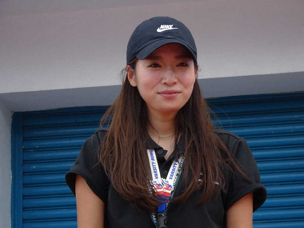 【画像・写真】国内初アメフト女性監督、デビュー戦白星　関西外大・沢木由衣さん「一緒に戦った」
