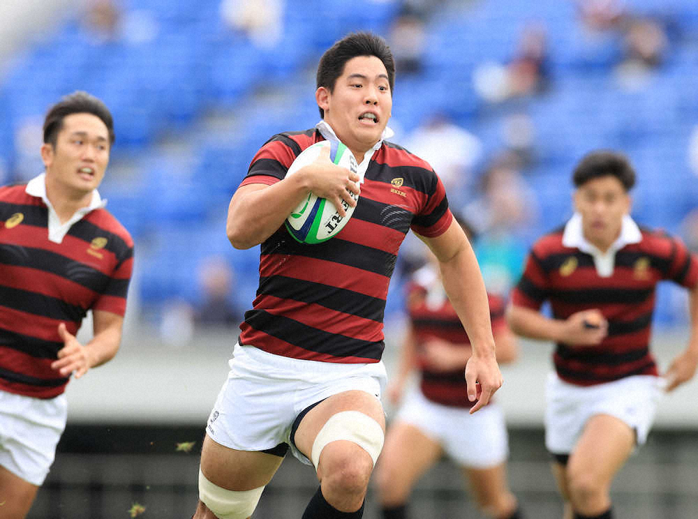 【画像・写真】早大、10トライで快勝　2年生ハーフ団が大活躍