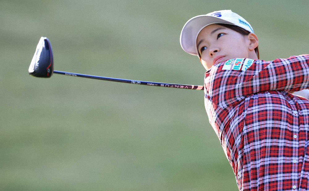 【画像・写真】渋野日向子　ショートゲームに苦戦　5オーバーで折り返し
