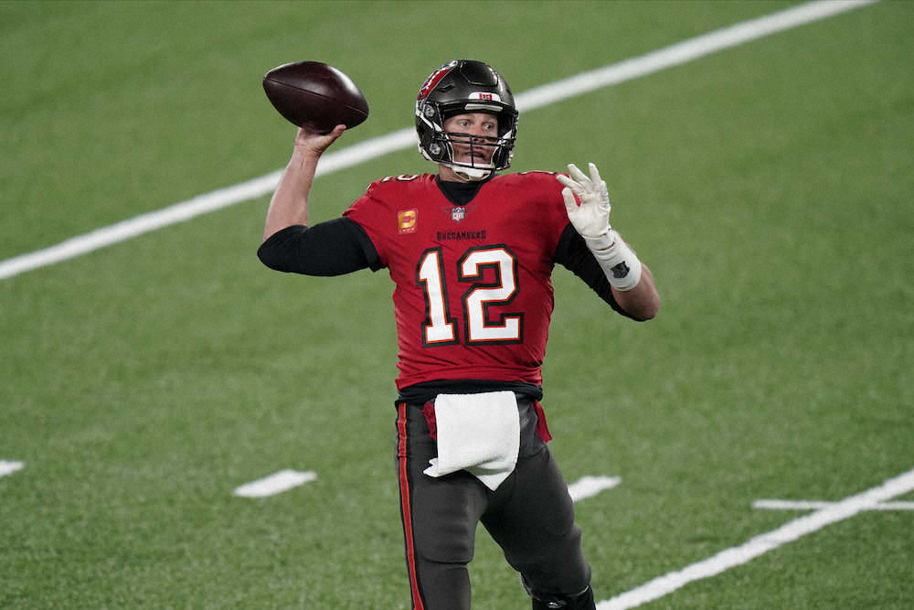 【画像・写真】バッカニアーズが3連勝でNFC南地区の首位に浮上　QBブレイディーは2TD