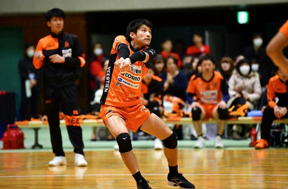 【画像・写真】“闘う看護師”バレーボーラー・米村尊　コロナ禍でもコートと命を“守る”!