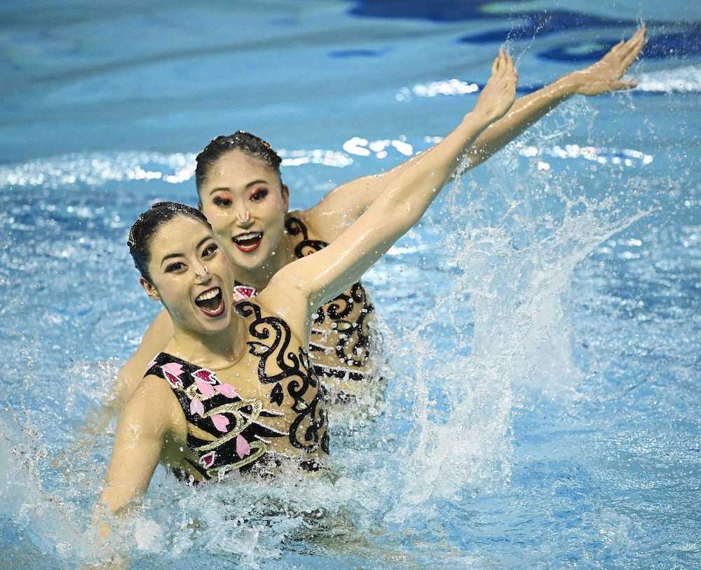 【画像・写真】ASデュエット五輪代表・乾＆吉田組“東京仕様”演技初披露!初音ミク歌声入りで舞った