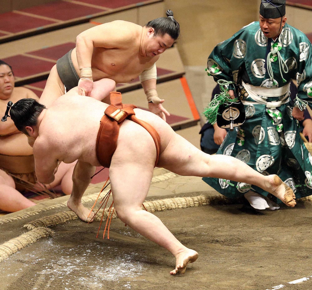 【画像・写真】白石、勝ち越し新十両昇進へ「絶対上がろうと思って臨んだ」