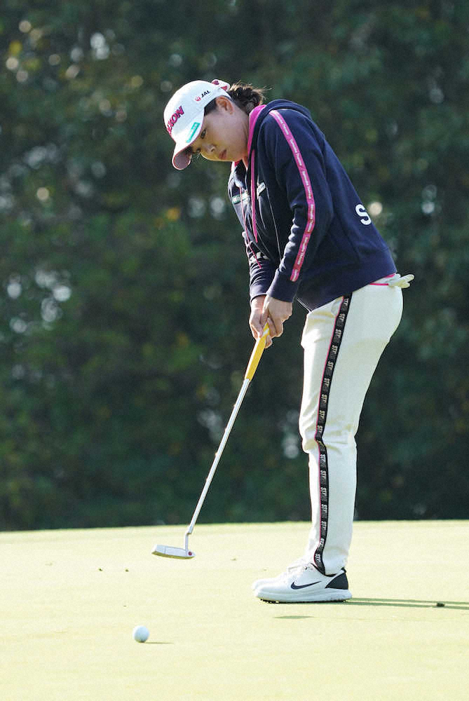 【画像・写真】“砂の女王”勝みなみ　じわり1差3位　今季初V譲らん！