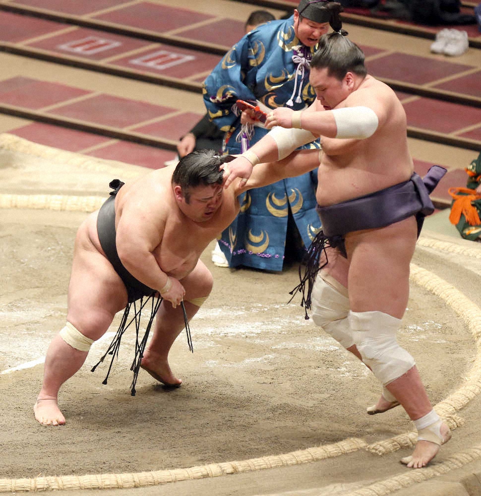 【画像・写真】貴景勝　2度目の賜杯!番付“孤独”でも「一人じゃ優勝できない」婚約者らの支えに感謝