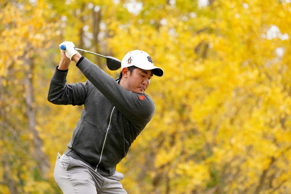 【画像・写真】金谷拓実　“我慢”貫き2差3位に浮上　新人初2戦連続優勝へ「他人のスコアより、いいプレーを」