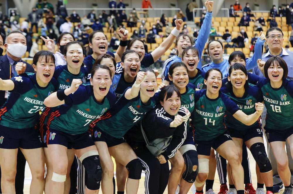 【画像・写真】北国銀行が女子連覇　GK馬場がMVP　大体大は初制覇ならず
