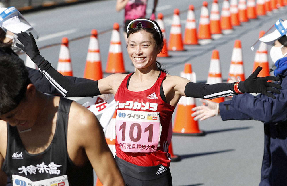 元旦競歩女子10キロを制した岡田久美子